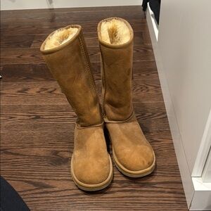Ugg boots tall chestnut 5 used